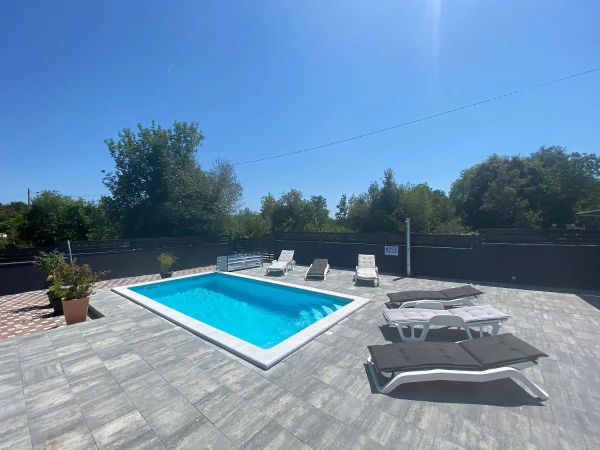 Villa Pavicini - With Heated Pool Croatia